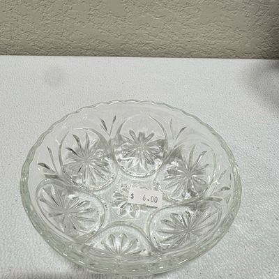 Anchor Hocking Medallion Cameo Starburst Pattern Bowl Riscam5-26-148