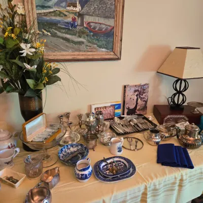 Estate sale photo