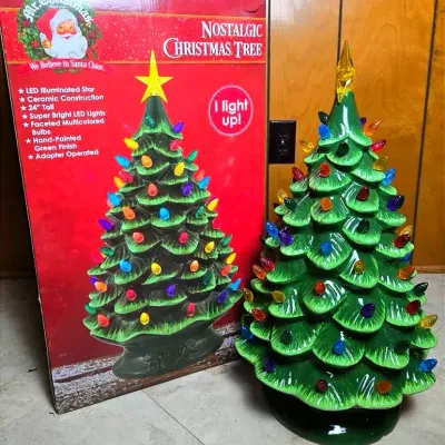 Mr. Christmas 24" Ceramic Tree