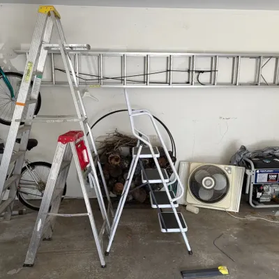 Ladders: Werner 8 & 4' Aluminum, 4' Stepladder & Extension Ladder
