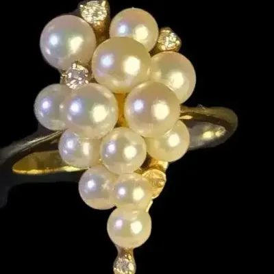 10K Gold Cultured Pearl & Diamond Cascading Cluster Ring - Size 6.75