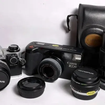 Olympus OM 10 35mm Camera with f2.8 28mm, f4 750-150mm & f1.8 50mm Zuiko Lenses & More
