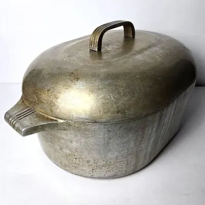 Vintage Wagner Ware 0 Magnalite Roaster