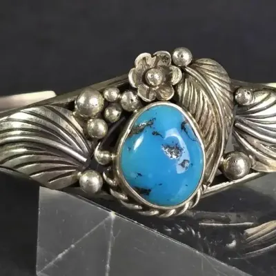 Southwestern Signed GM Sterling Silver Turquoise Floral Cuff Bracelet 