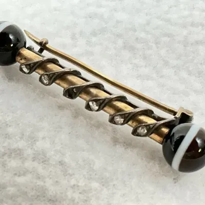 10k Gold, Diamond Chip Antique Bar Brooch