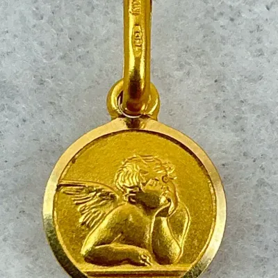 18k Gold Raphael Angel Medal