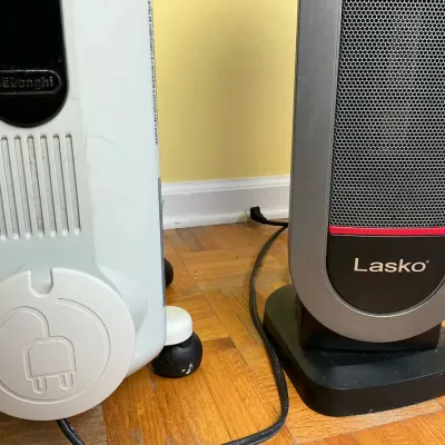Set Of Lasko And Delonghi Space Heaters - Tested
