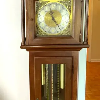 Vintage Wooden Grandmother Clock