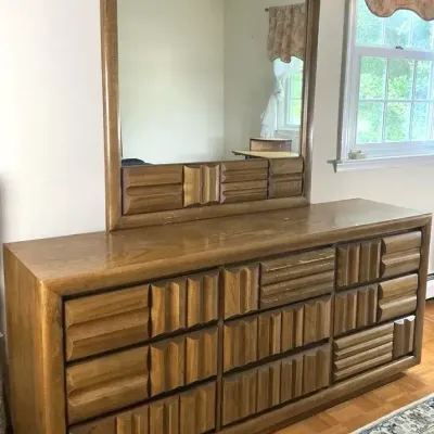Lane Mid-Century Style Dresser with Mirror