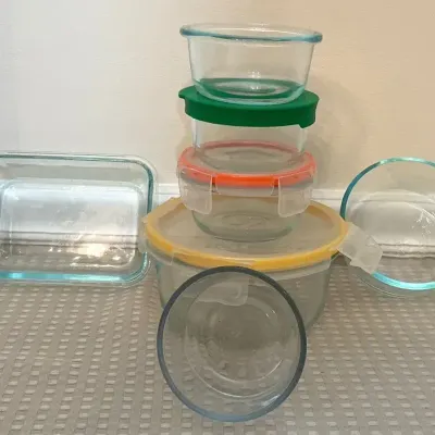 Pyrex Food Storage