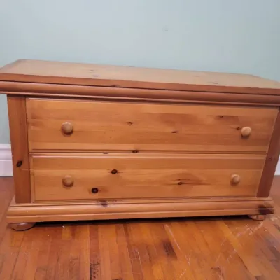Pine Wood Lift-Top Storage Chest | Blanket Chest