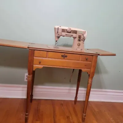 Vintage Singer 401A Slant-O-Matic Sewing Machine | Wood Cabinet & Extension Table