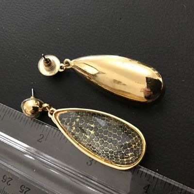 Very Nice Quality Chunky 3 D Style Drop Earrings