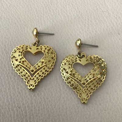 Double heart gold toned filigree, puffy, dangle, earrings
