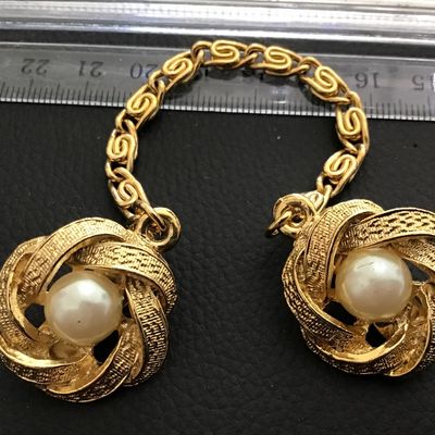 Gold Tone Faux Pearl Vintage Sweater Clip