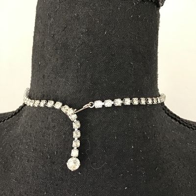 Gorgeous, vintage, Silver tone, crystal rhinestone statement, necklace art deco very nice quality
