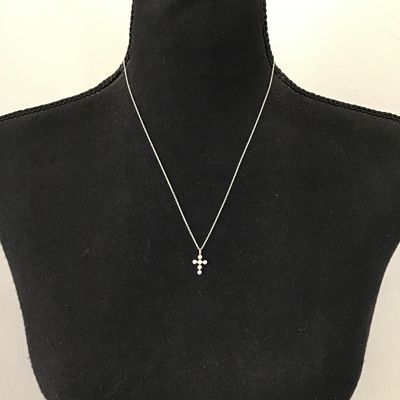 Beautiful 925 sterling, silver necklace, and cross pendant