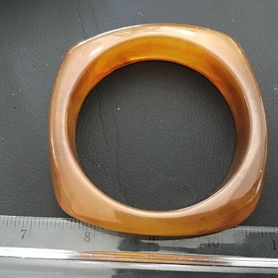 Amber Swirl Tone Asymmetrical Bangle