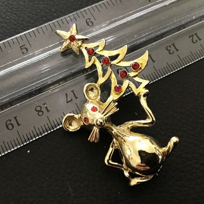Signed Vintage Mouse Christmas Brooch
