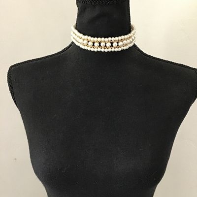 Vintage faux Pearl choker necklace