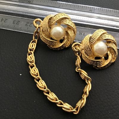 Gold Tone Faux Pearl Vintage Sweater Clip