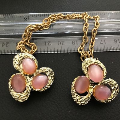 Vintage Sweater Clip / Earrings. Pink Lucite type