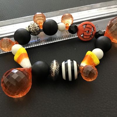 Glass Candy Corn Bracelet