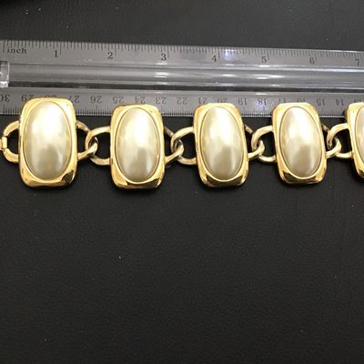 Crown Trifari Gold Tone Classic Wonderful Condition Rare