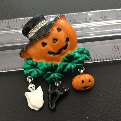 Vintage Pumpkin Brooch