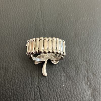 Silver Tone butterfly Fashion stretchy ring