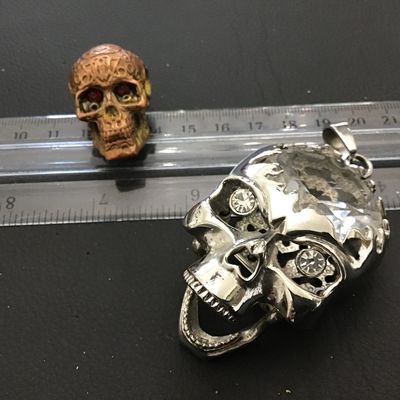 Skull Pendants Halloween Fall