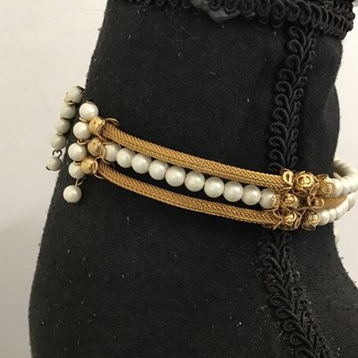 Gorgeous Vintage gold Mesh Satin Faux Pearl Choker Necklace. Haskell Look