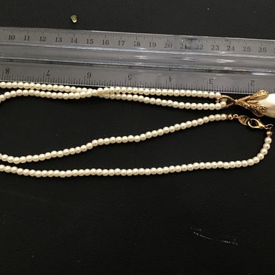 Avon Signed Vintage Faux Pearl Necklace. Excellent