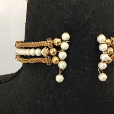 Gorgeous Vintage gold Mesh Satin Faux Pearl Choker Necklace. Haskell Look