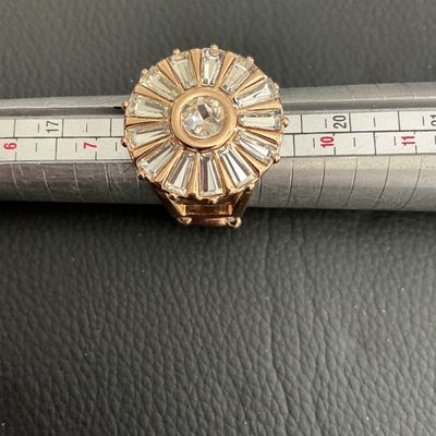 Beautiful Gold Tone Fashion Ring
