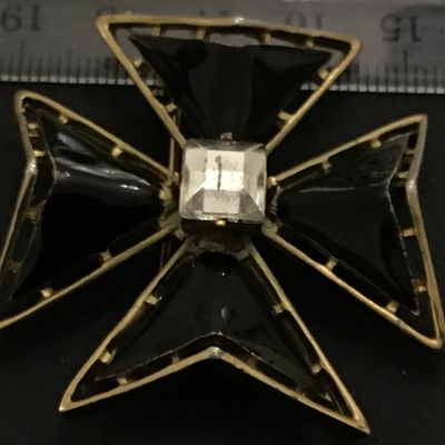 Gorgeous Black Enamel Clear Rhinestone vintage Maltese Cross Brooch Vintage