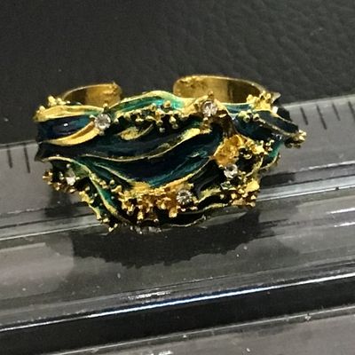 Asian Style open Back Enamel Rhinestone Fashion Ring