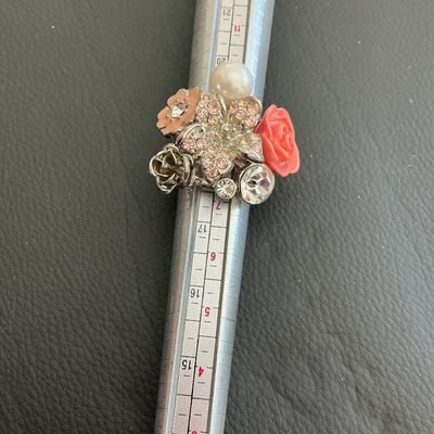 Beautiful Floral stretchy ring