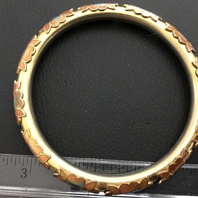 Clossione Vintage Bangle Intracrate Flower Design