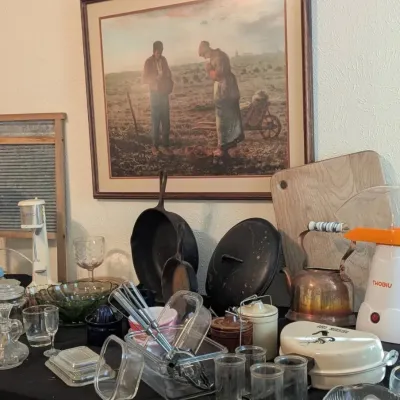 Estate sale photo