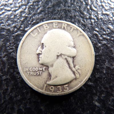 1935-S WASHINGTON SILVER QUARTER
