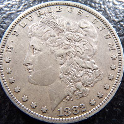 1882-O MORGAN SILVER DOLLAR