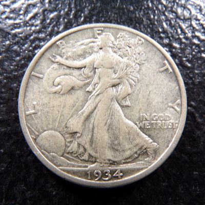 1934 WALKING LIBERTY SILVER HALF DOLLAR