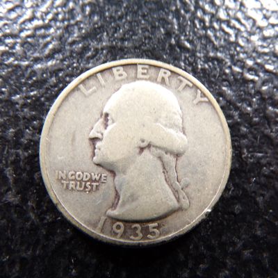 1935 WASHINGTON SILVER QUARTER