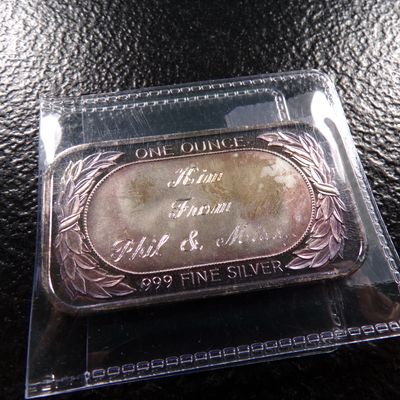 COLLECTIBLE 1 OUNCE .999 FINE SILVER BAR