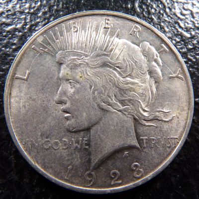 1923-D HIGH GRADE PEACE SILVER DOLLAR