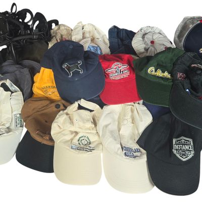An Assortment of Sports and Leisure Hats with Perfect Curve Organizing System