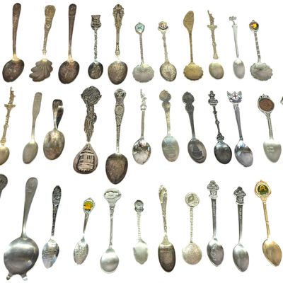 A Collection of 34 Assorted Souvenir, Commemorative, and Advertising Spoons