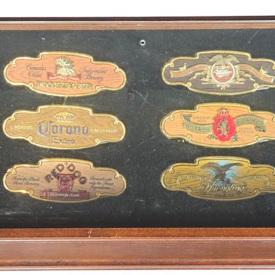 A Set of Franklin Mint World's Finest Brewing Companies Collector Knives in Display Case