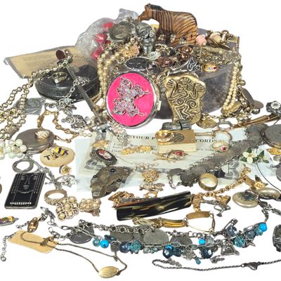 An Assortment of Vintage to Modern Costume Jewelry and Collectible Accessories